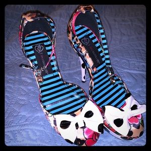 Super cute platforms